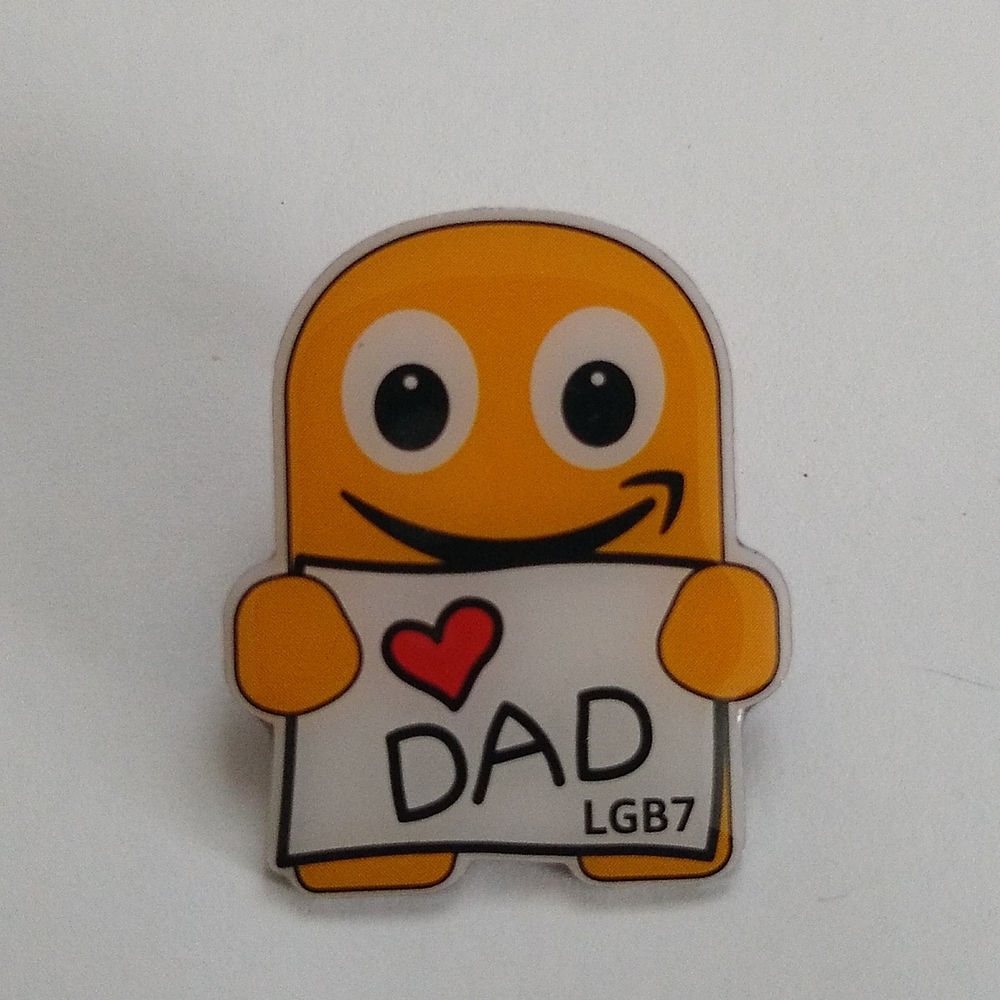 Amazon Love Dad Peccy Pin